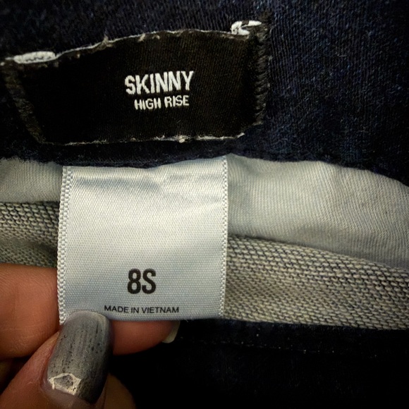 Express Jean Bundle - Picture 9 of 13